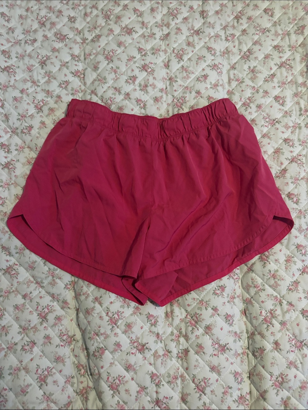 Old Navy Women's Hot Pink Athletic Shorts